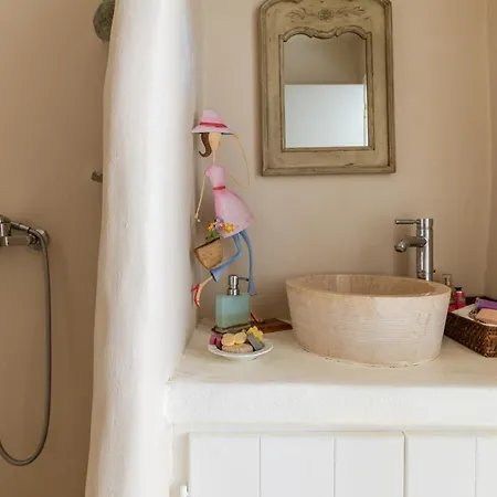 Apartamento Tinos House Of 75 Square Meters *